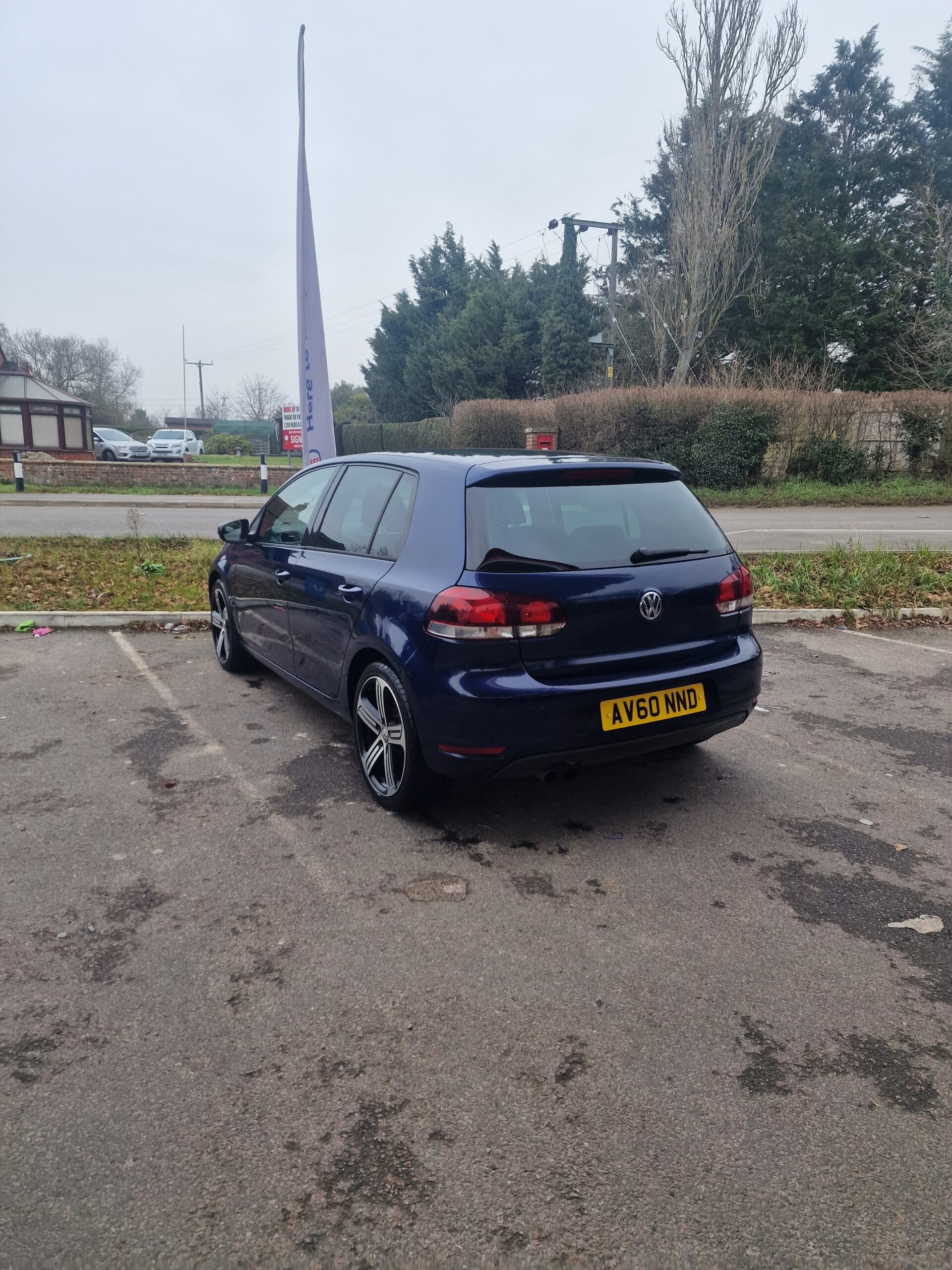 
								2010 Volkswagen Golf 2.0 GT TDI,PACIFIC BLUE, ALCANTARA SEATS full									